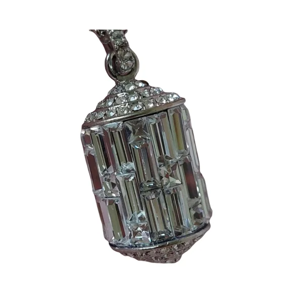 NWOT Sutra prayer wheel inspired necklace - Picture 6 of 9